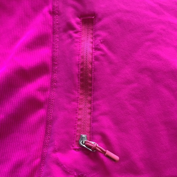 Lululemon Running reflective 1/2 Zip Jacket - Picture 6 of 8